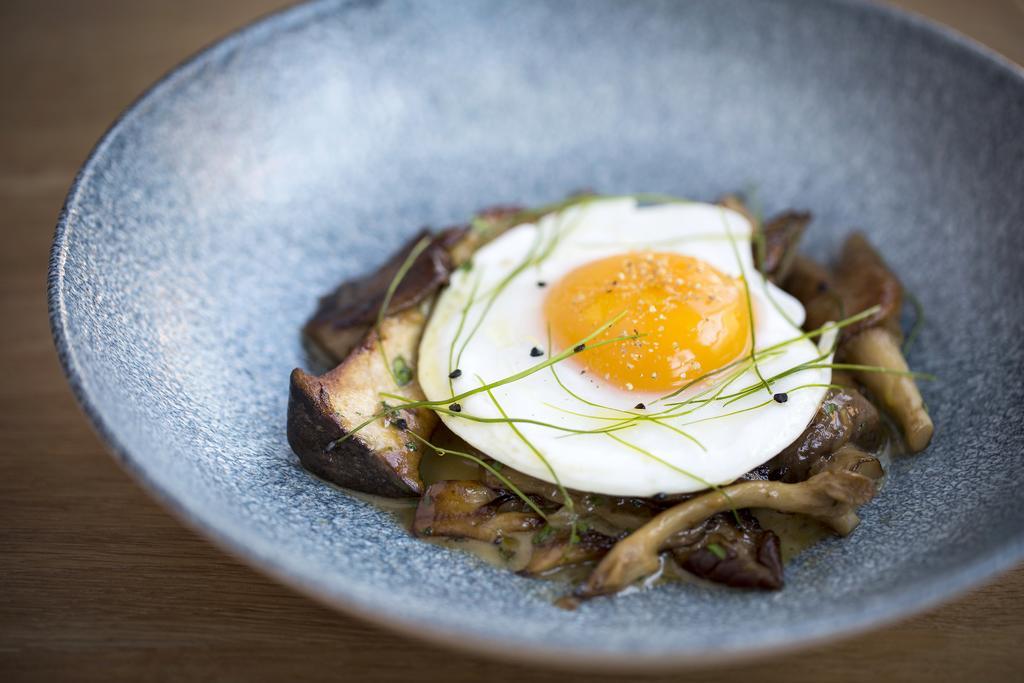 The Wife Of Bath Restaurant With Rooms 애슈퍼드 외부 사진