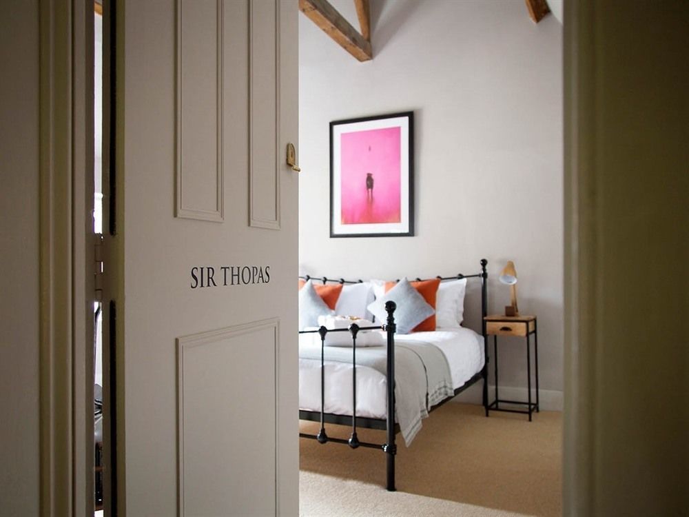 The Wife Of Bath Restaurant With Rooms 애슈퍼드 외부 사진